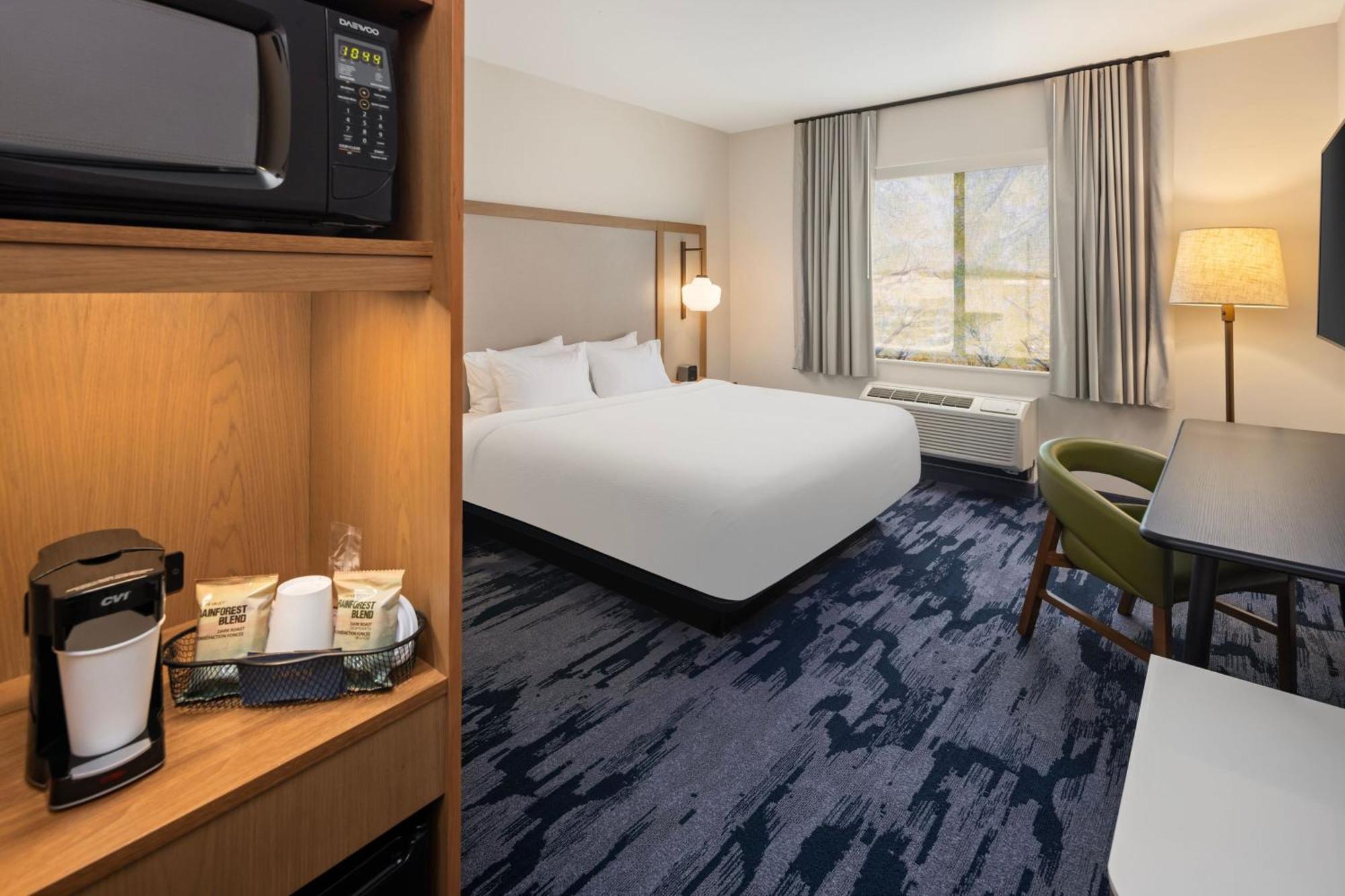 Fairfield Inn & Suites By Marriott Alexandria Buitenkant foto