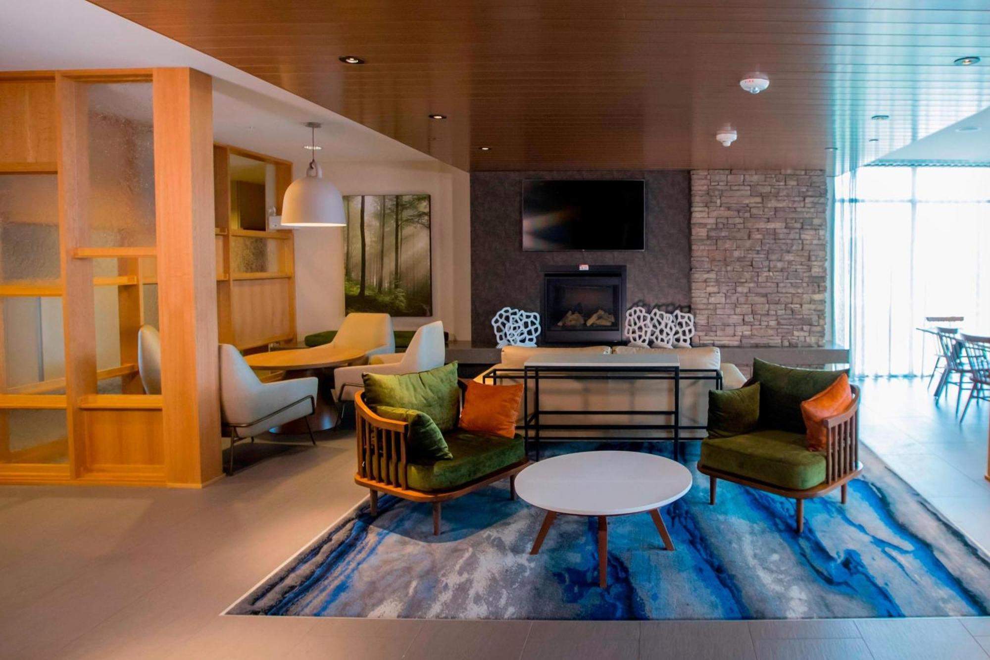 Fairfield Inn & Suites By Marriott Alexandria Buitenkant foto